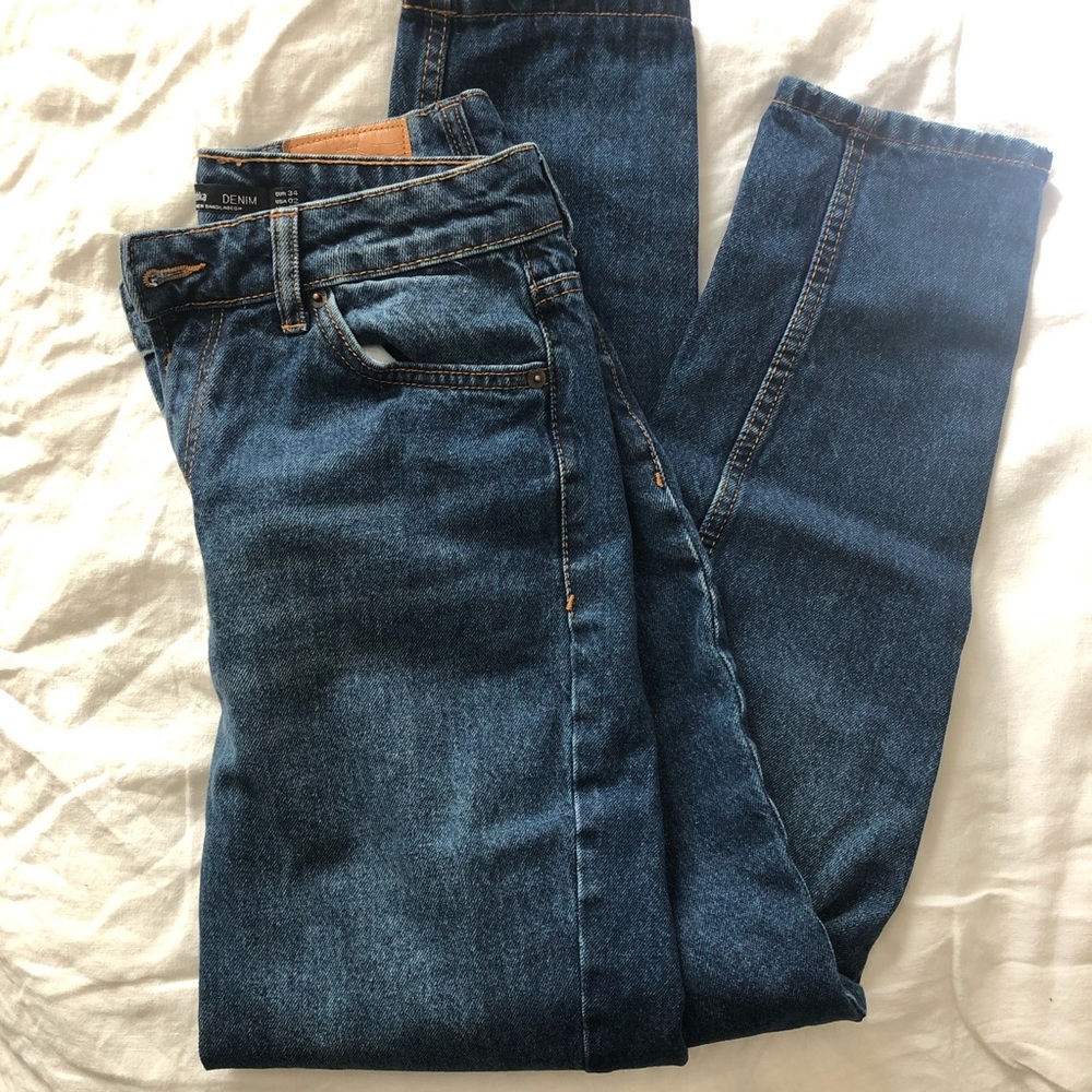 Bershka Mom jeans size 2